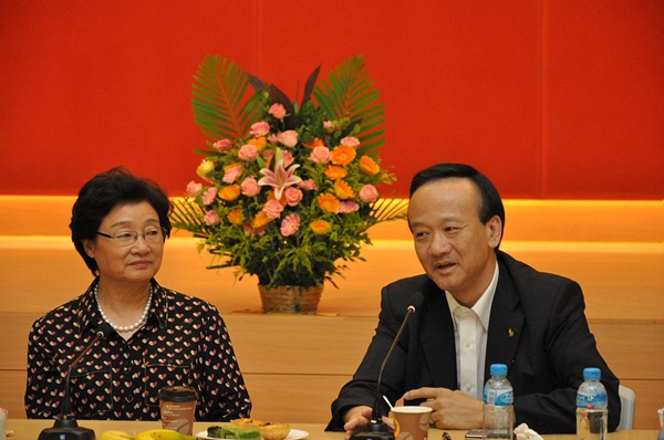 2011090875.jpg