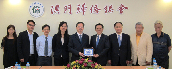 2011102402.jpg