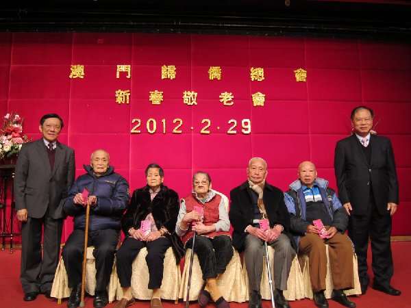 2012030105.jpg